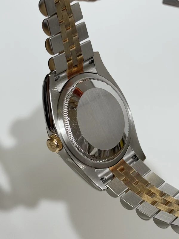 Rolex 36mm Steel and Yellow Gold 116233 chdj 7