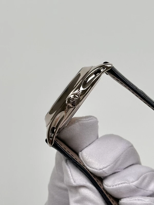 Patek Philippe 5205 5205G-010 6