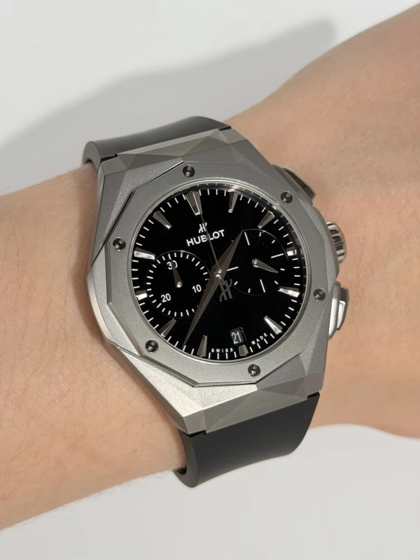 Hublot Chronograph Orlinski Titanium 549.NI.1270.RX.ORL23 6