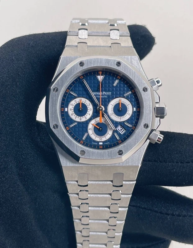Audemars Piguet Chronograph 26300ST.OO.1110ST.07 5