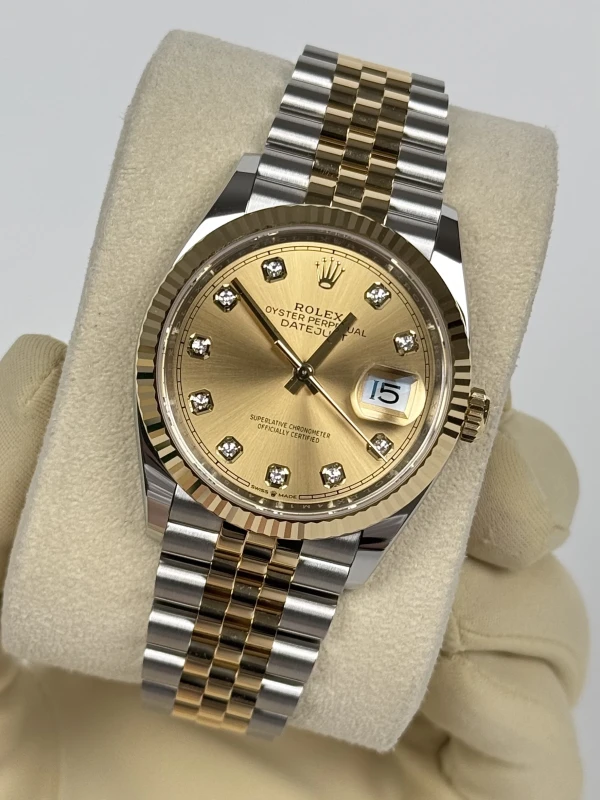 Rolex 36 MM, OYSTERSTEEL AND YELLOW GOLD 126233-0017 4