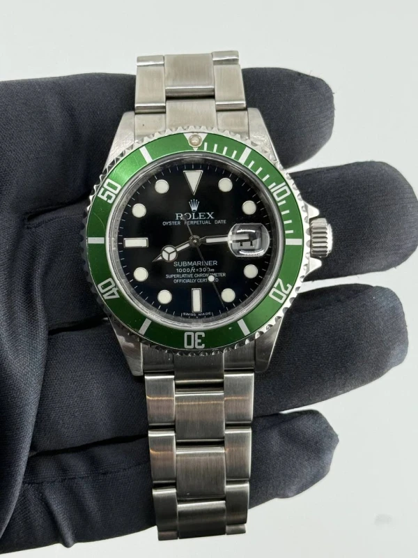 Rolex 16610LV 7