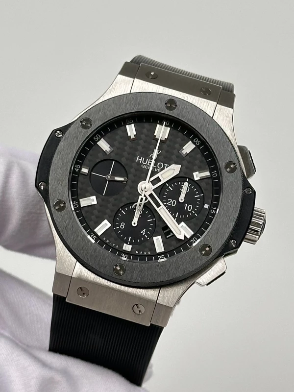 Hublot EVOLUTION STEEL CERAMIC 301.SM.1770.RX 4