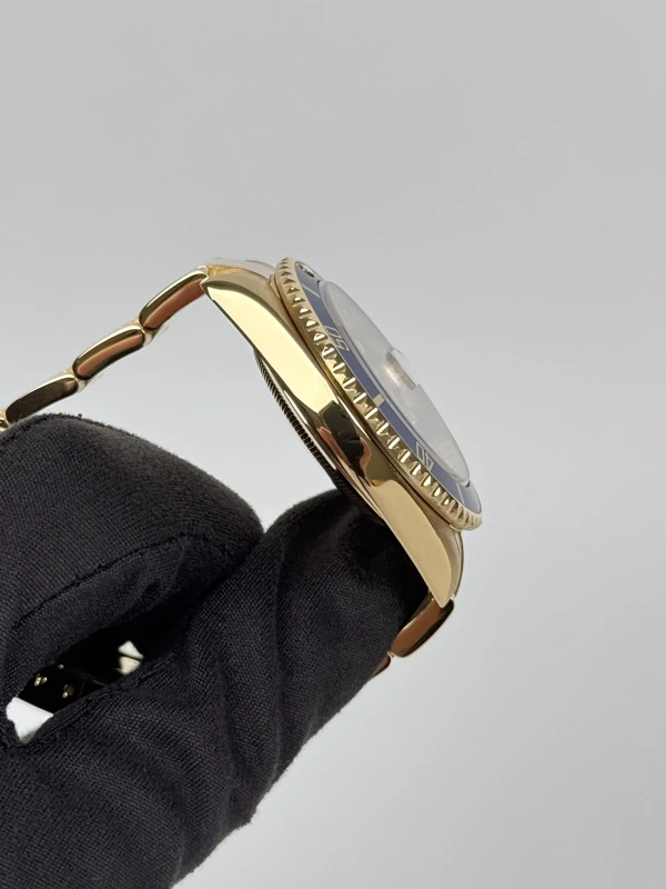 Rolex Date 40mm  16618 3