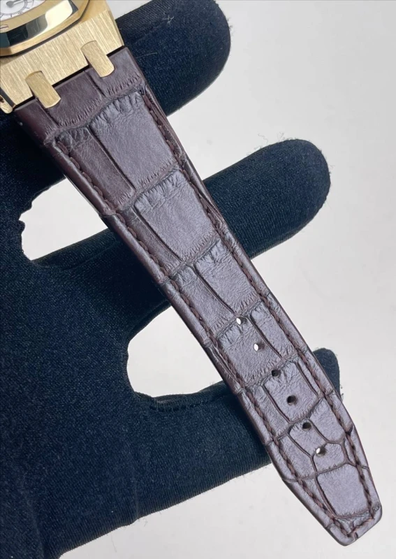 Audemars Piguet Chronograph 39 mm  26022OR.OO.D088CR.01 6