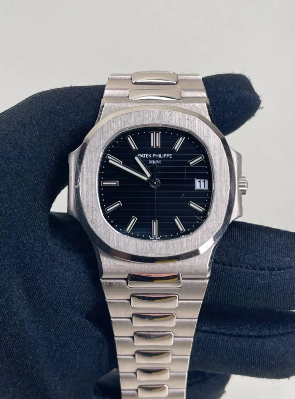 Patek Philippe 3711/1G 3711/1G-001 5