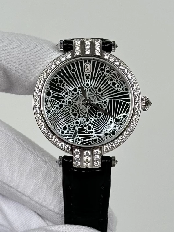 Harry Winston Lace 31mm PRNQHM31WW002 2