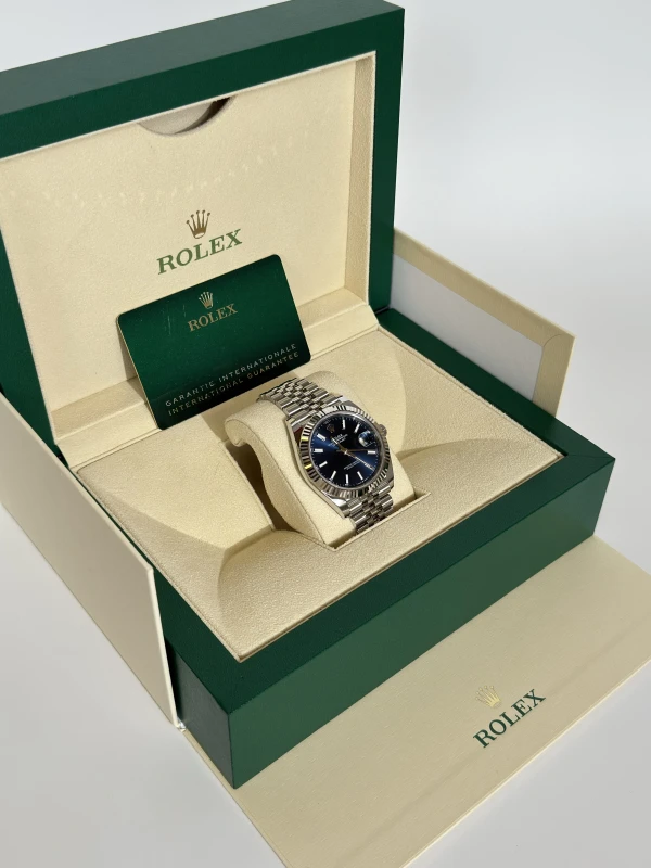 Rolex 41 mm, steel and white gold 126334-0002 5