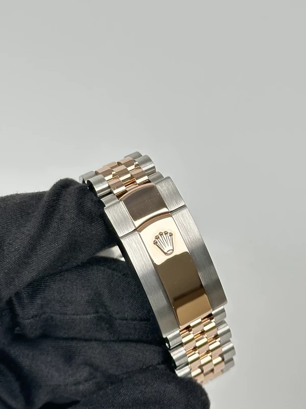 Rolex 41 mm, Oystersteel and Everose gold 126331-0016 7