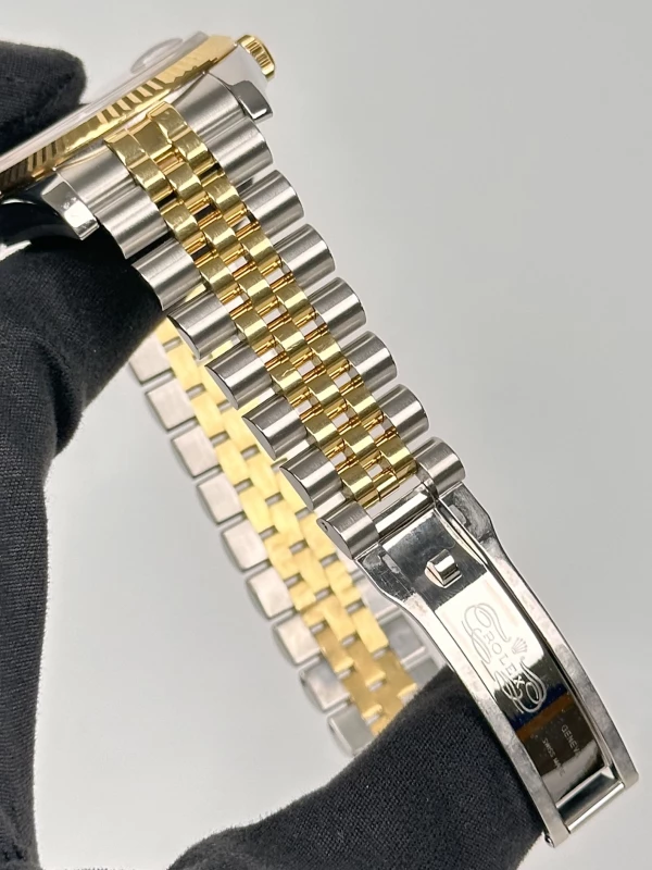 Rolex 36mm Steel and Yellow Gold 116233-0208 4