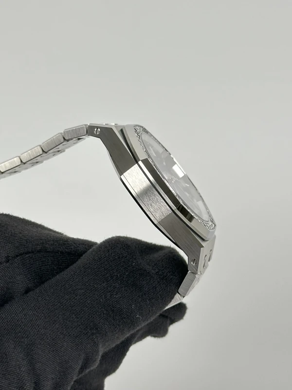 Audemars Piguet Royal Oak Selfwinding "50th Anniversary" 37 mm 15551ST.ZZ.1356ST.02 4
