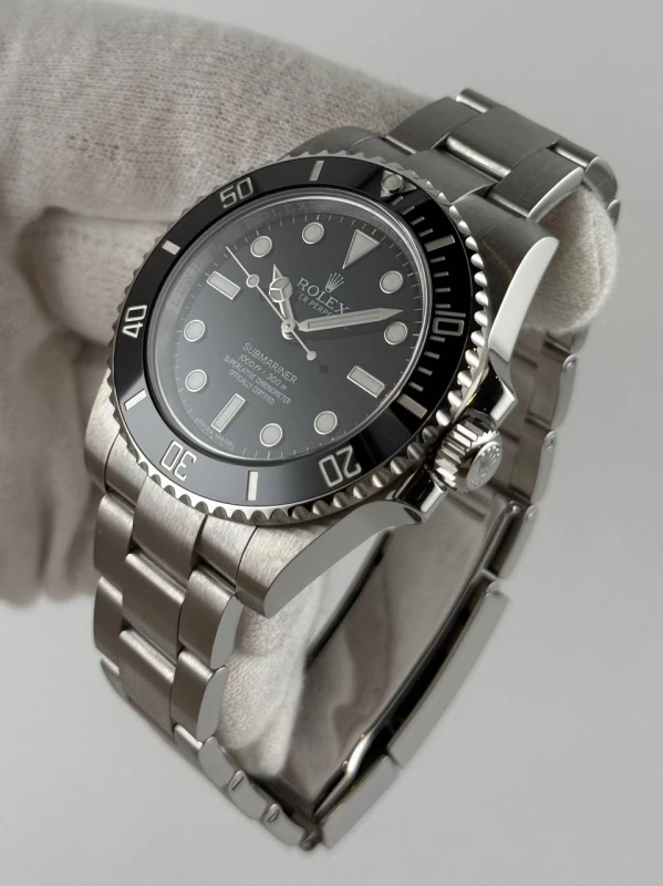 Rolex 40mm Steel 114060-0002 4