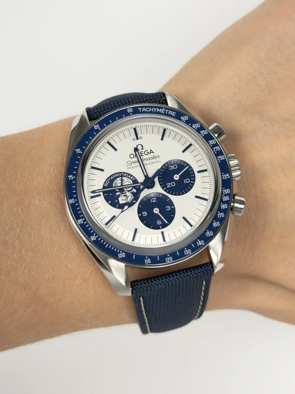 Omega Anniversary Series  Co‑Axial Master Chronometer Chronograph 42 mm - “Silver Snoopy Award” 310.32.42.50.02.001 6