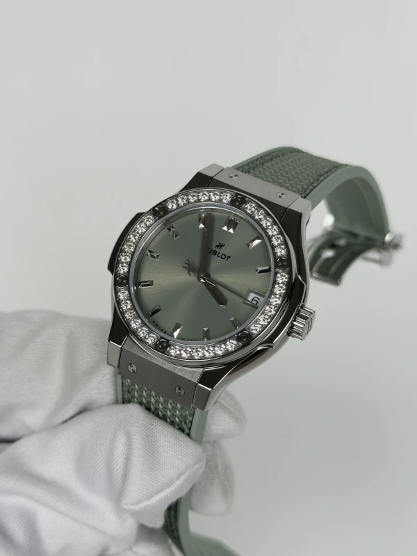 Hublot 581.NX.891G.NR.1104 3