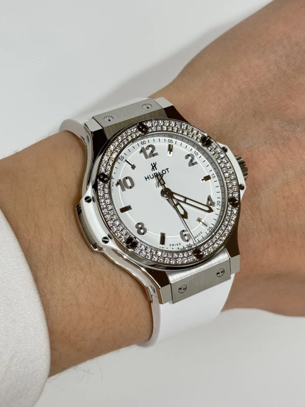 Hublot Steel White Diamonds 38 mm 361.SE.2010.RW.1104 6