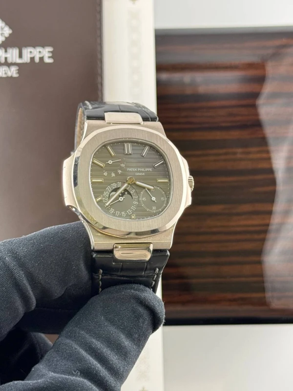 Patek Philippe 5712 5712G-001 6