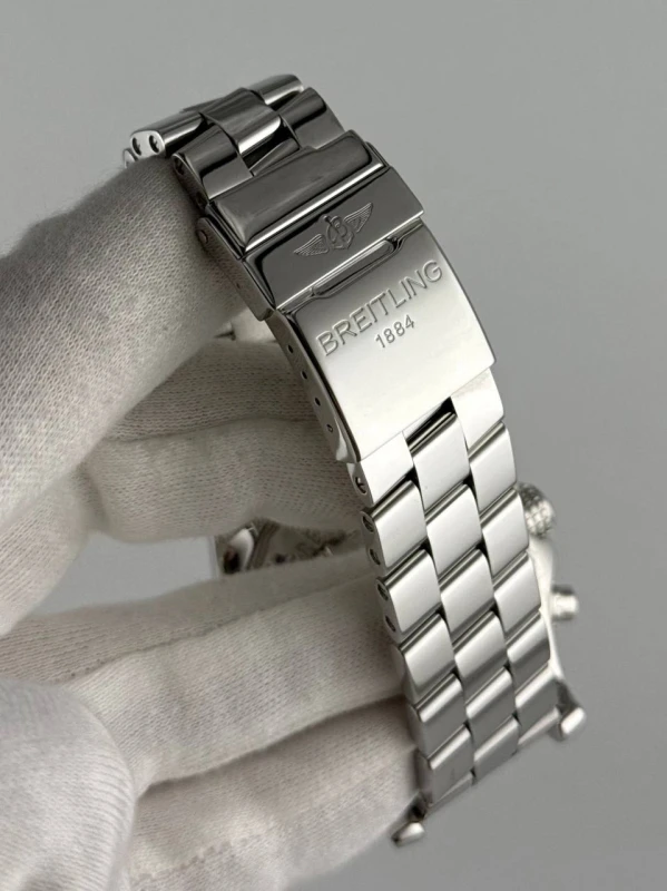 Breitling A1338012-B975-132A 8