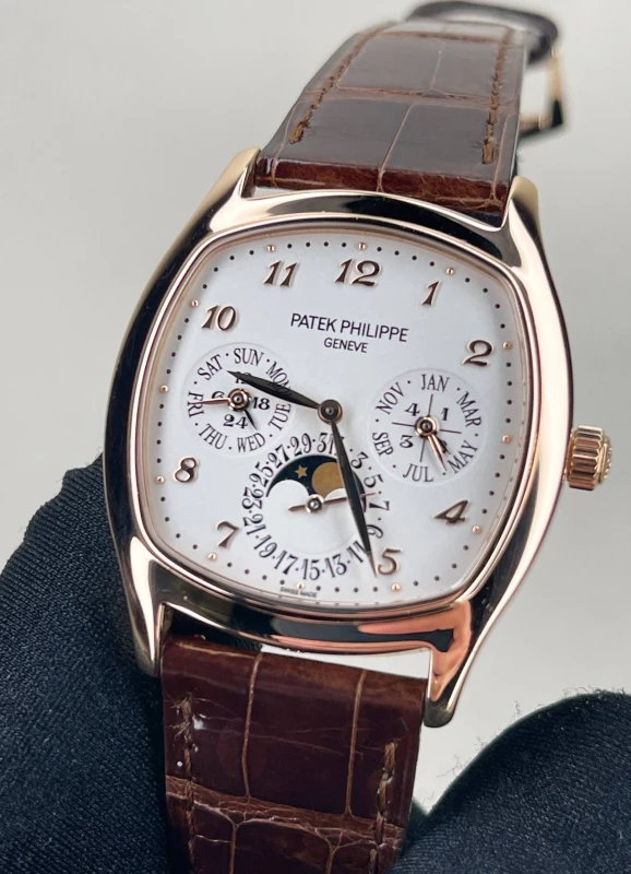 Patek Philippe Perpetual Calendar 5940R-001 2