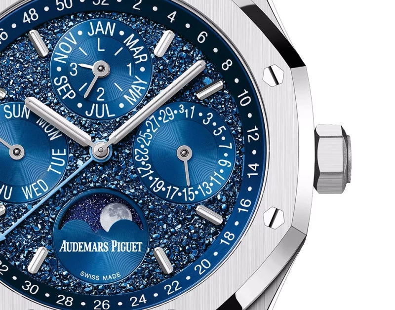 Audemars Piguet 26574BC.OO.1220BC.02 4