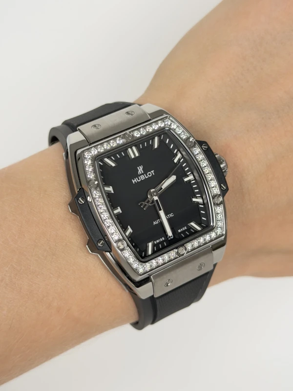 Hublot Titanium Diamonds 665.NX.1170.RX.1204 6