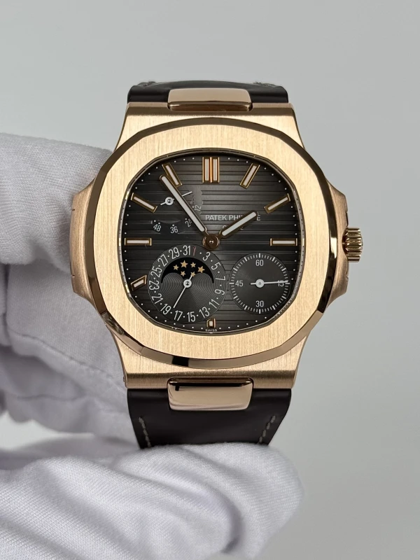 Patek Philippe 5712 5712R-001 2