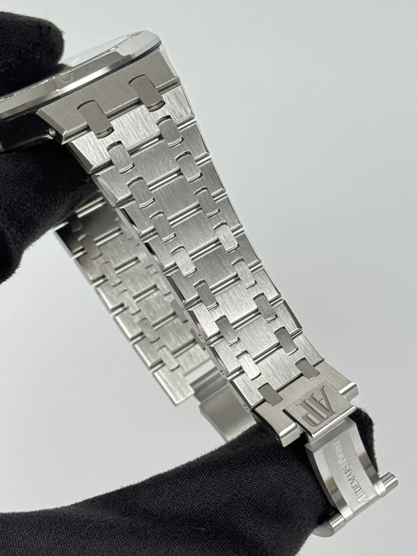 Audemars Piguet Selfwinding 37 mm 15451ST.ZZ.1256ST.03 6