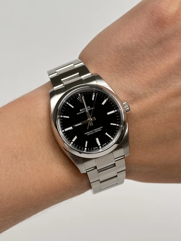 Rolex 34 mm Steel 114200-0023 8