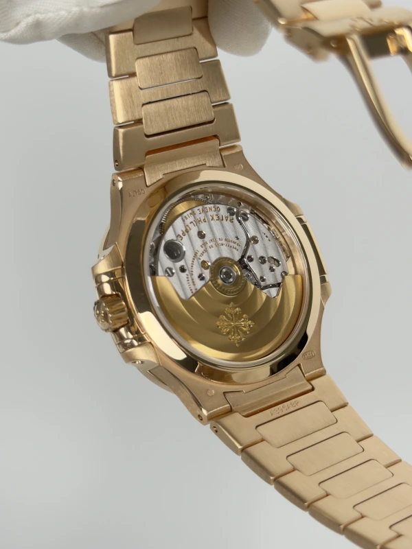 Patek Philippe Lady 7118 7118/1200R-001 6