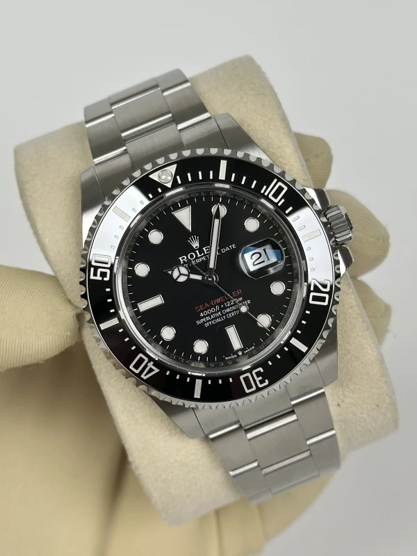 Rolex 4000 126600-0001 2