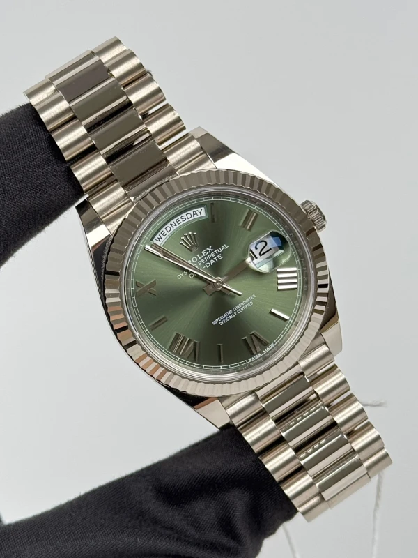 Rolex 40MM WHITE GOLD 228239-0033 2