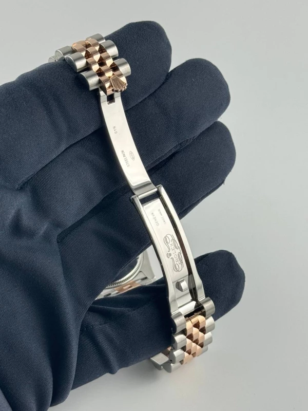 Rolex 31 mm Everose 178271-0024 7
