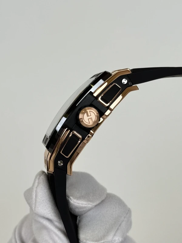 Hublot KING GOLD CERAMIC 642.OM.0180.RX 6