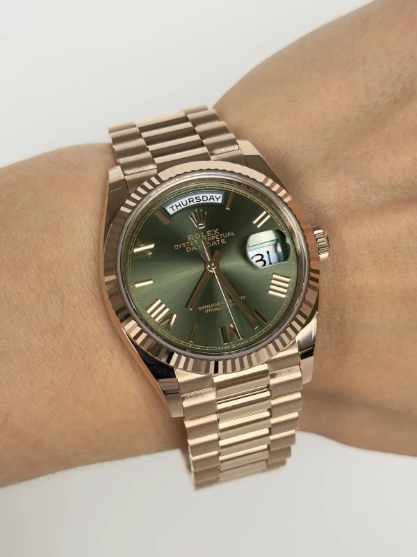 Rolex 36mm Everose Gold 128235-0089 5