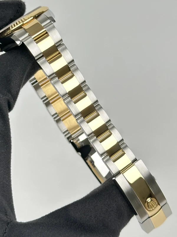 Rolex Datejust 31mm Steel and Yellow Gold 278273-0024 5