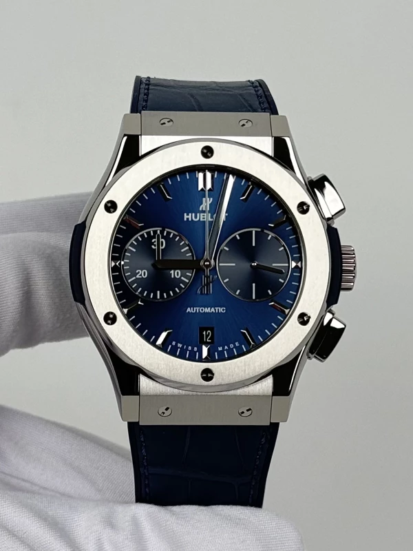 Hublot BLUE CHRONOGRAPH TITANIUM 521.NX.7170.LR 2