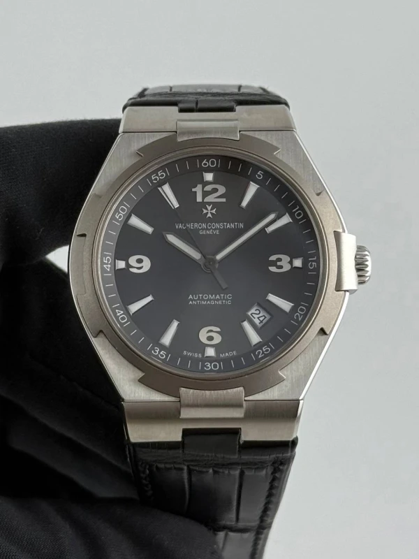 Vacheron Constantin Automatic Large 42 mm 47040/000W-9500 2