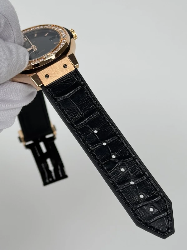 Hublot King Gold Diamonds 565.OX.1480.LR.1204 7