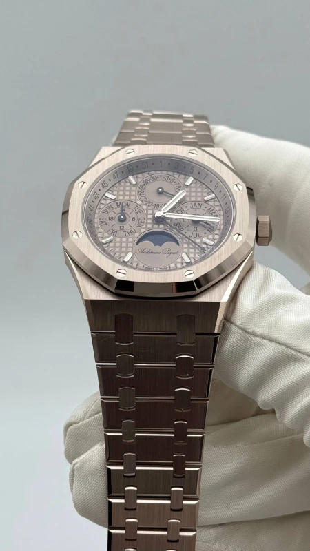 Audemars Piguet Royal Oak Selfwinding Perpetual Calendar 26674SG.OO.1320SG.01 5