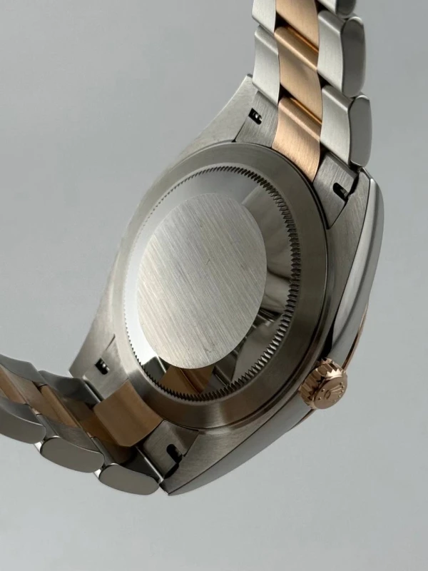 Rolex 41mm Steel and Everose Gold 126331-0007 8