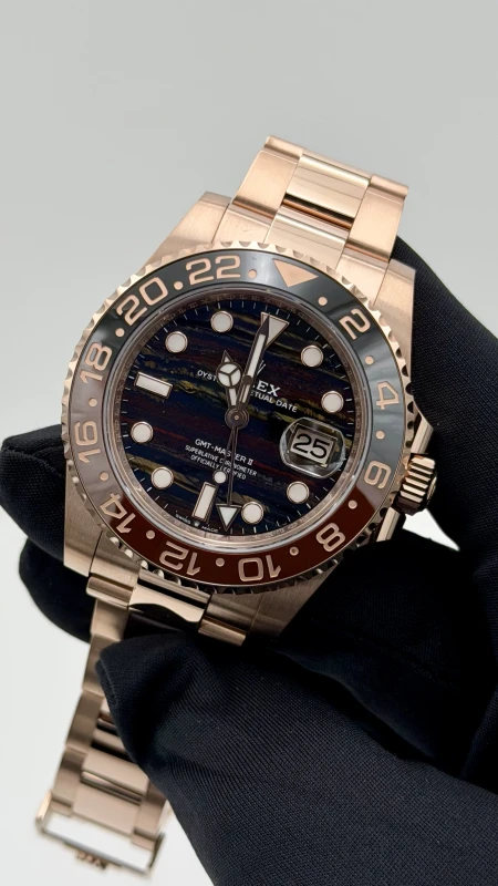 Rolex 40 mm, Everose gold 126715CHNR-0002 2