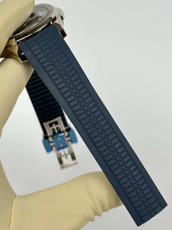 Patek Philippe 5164G-001 8