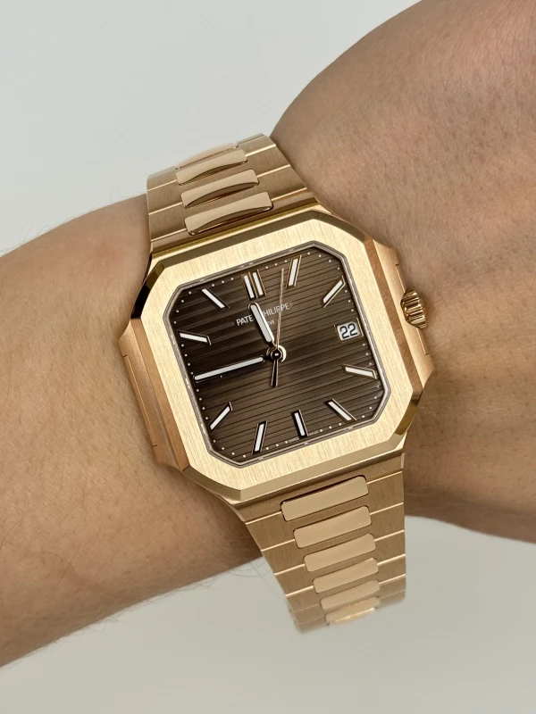 Patek Philippe 7128/1R-001 6