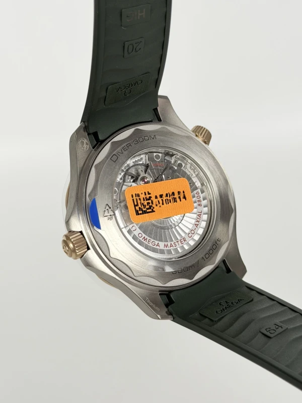 Omega DIVER 300M 210.92.42.20.10.001 7