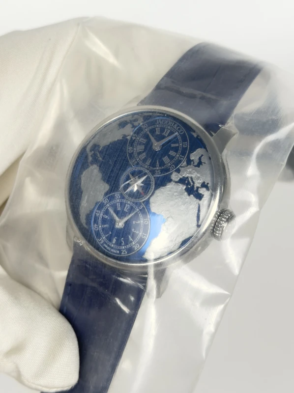Jacob & Co THE WORLD IS YOURS DT100.10.AA.AA.ABALA 4