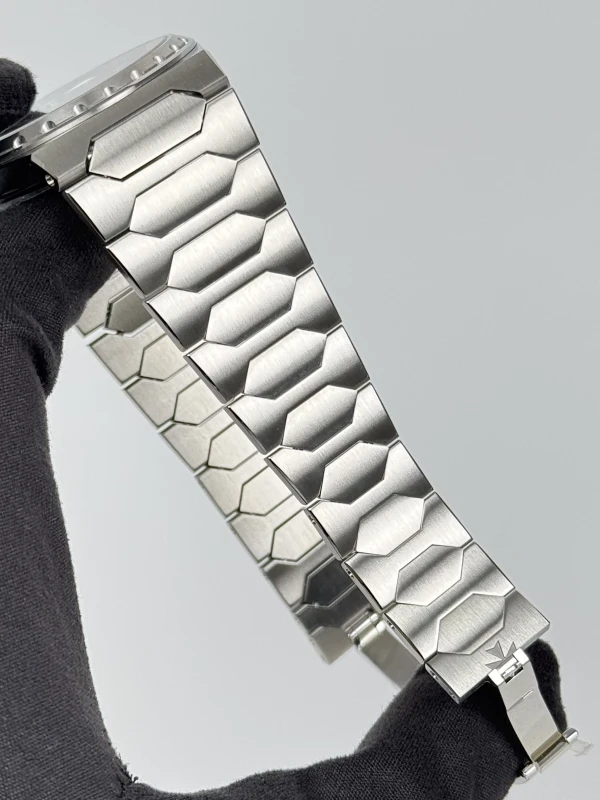 Vacheron Constantin 222 4200H/222A-B934 37 MM STEEL 5