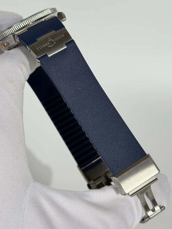 Ulysse Nardin BLUE WAVE, LIMITED & NUMBERED EDITION OF 1896 pcs 263-68le-3 5