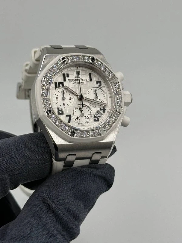 Audemars Piguet Offshore Chronograph 26048SK.ZZ.D010CA.01 7