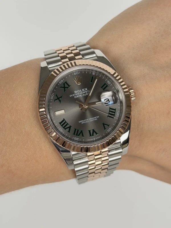 Rolex 41 mm, Oystersteel and Everose gold 126331-0016 4