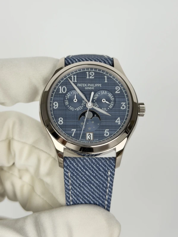 Patek Philippe 4946G-001 2