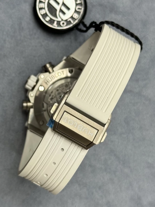 Hublot Unico Titanium White Pavé 441.NE.2010.RW.1704 5